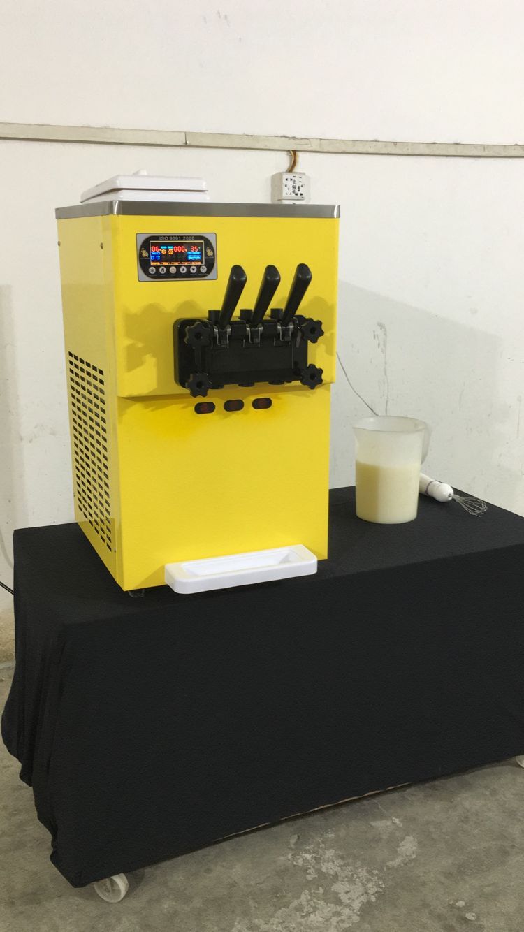 Ice Cream Cone Container Added Yellow Soft Serve Ice Cream Machine